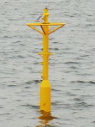 Submerged breakwater beacon